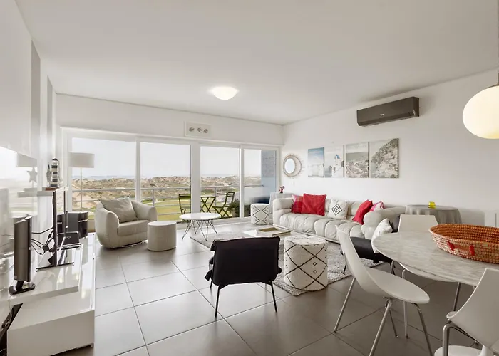 38 - Residences * Peniche